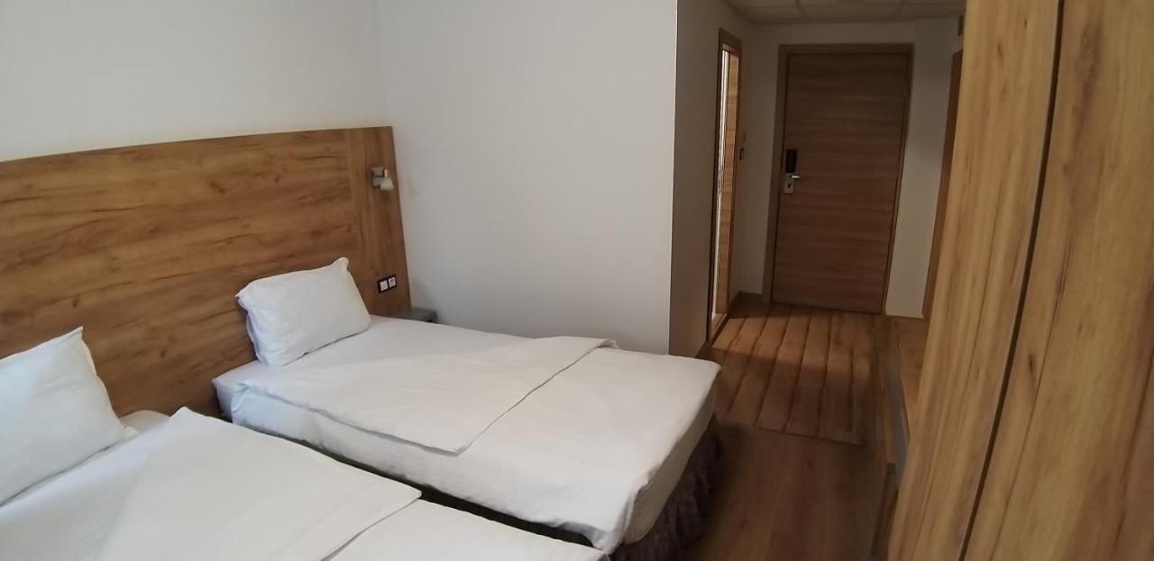 Хотел Визия Hotel Haskovo Luaran gambar