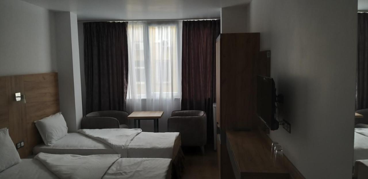 Хотел Визия Hotel Haskovo Luaran gambar